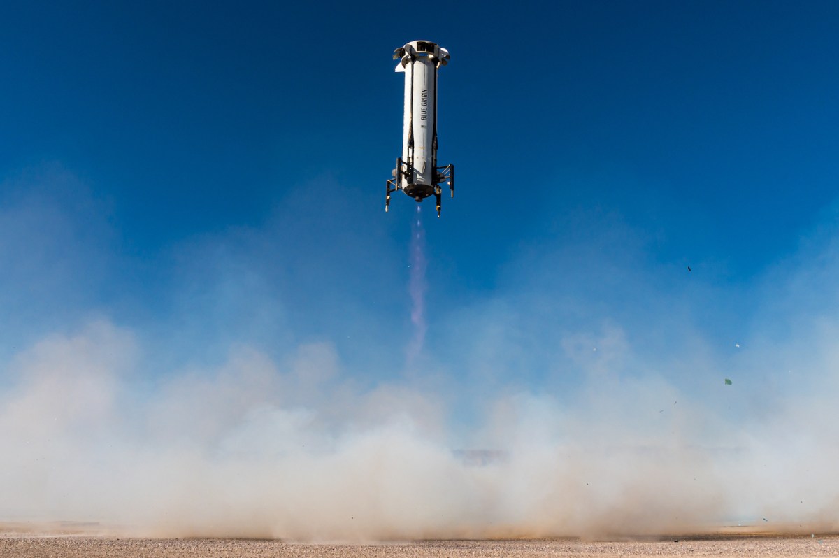 Blue Origin, yörünge altı uzay turizmi uçuşları için ikinci kapsülü onayladı