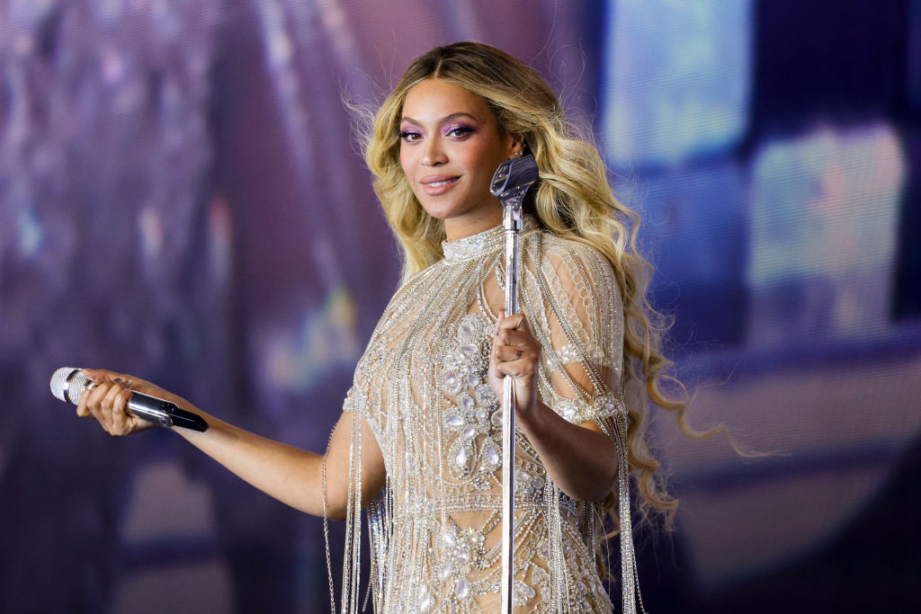 Beyoncé, NFL Noel Maç Günü yayını sırasında Netflix’te canlı performans sergileyecek