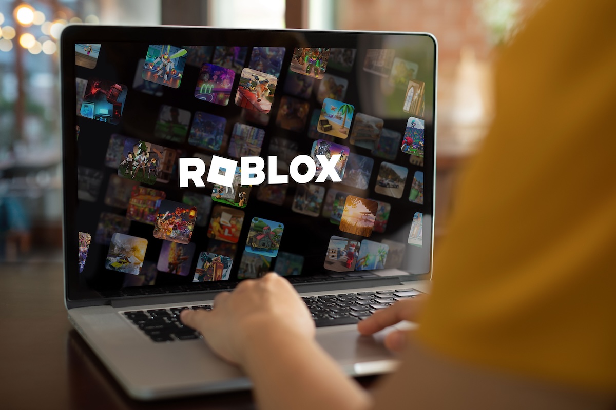 Roblox, 13 yaşın altındaki çocukların sosyal alanlardan ve diğer deneyimlerden men edilmesi için güvenlik önlemleri ekliyor