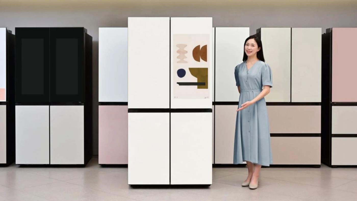 Samsung introduced its refrigerator with hybrid cooling technology