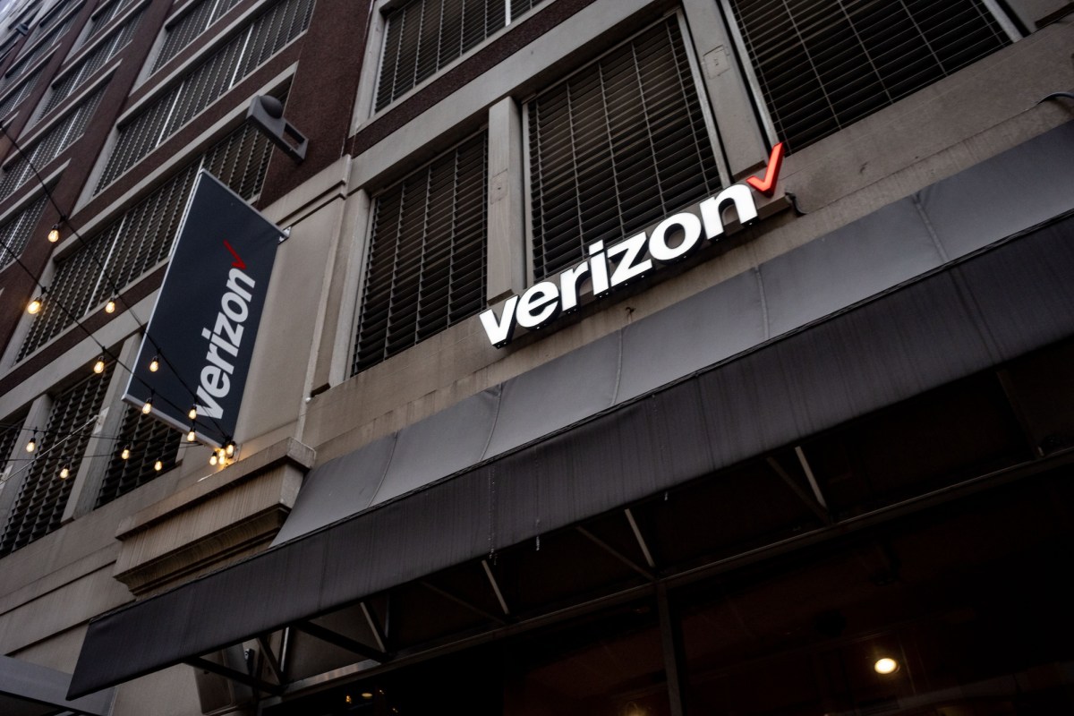 Verizon, Çin bağlantılı Salt Typhoon grubunun ihlali sonrasında ağını güvence altına aldığını söyledi