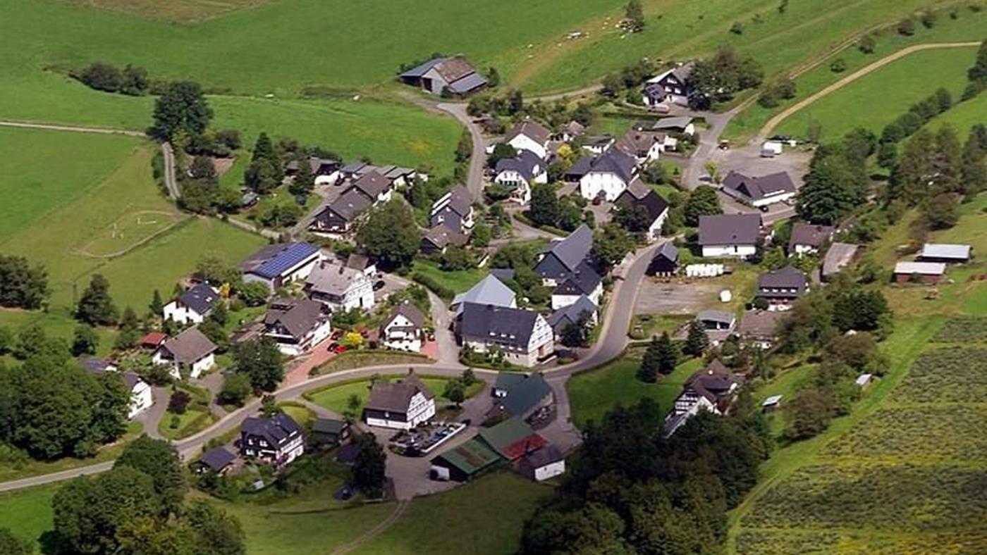 German town Bracht switches to solar heating