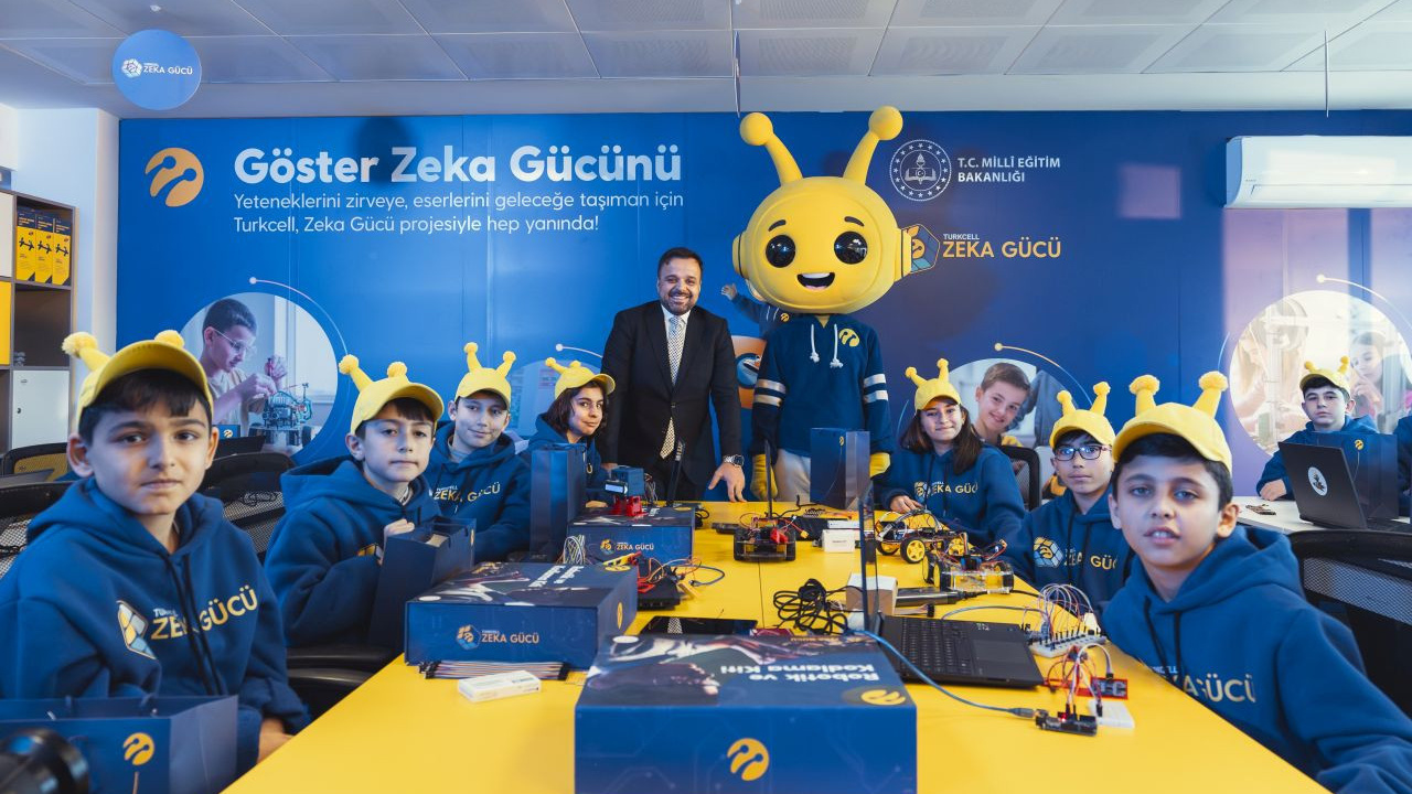 The new classroom of the Turkcell Intelligence Power Project was opened in Elbistan