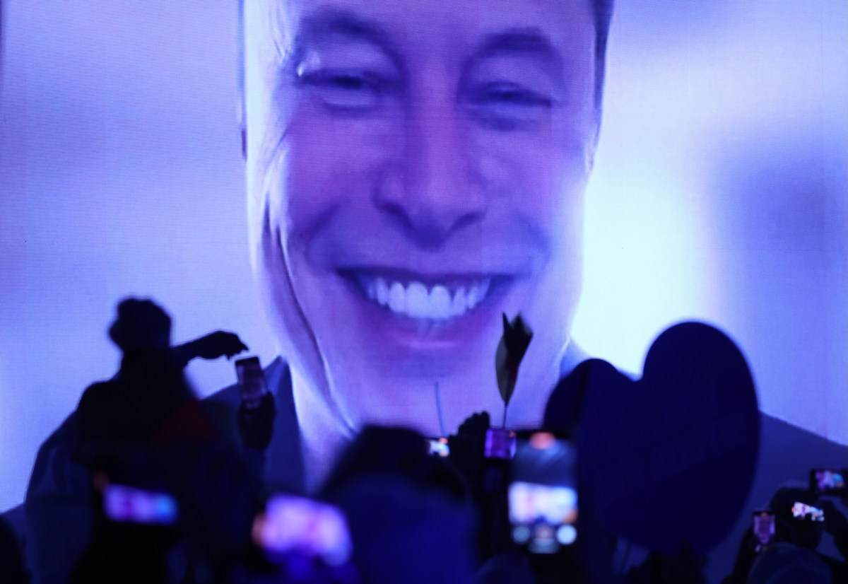 Elon Musk’tan Xai X satın alıyor