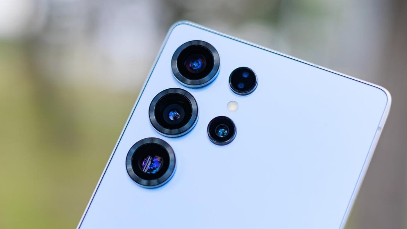 Some Galaxy S25 Ultra users are experiencing camera problems
