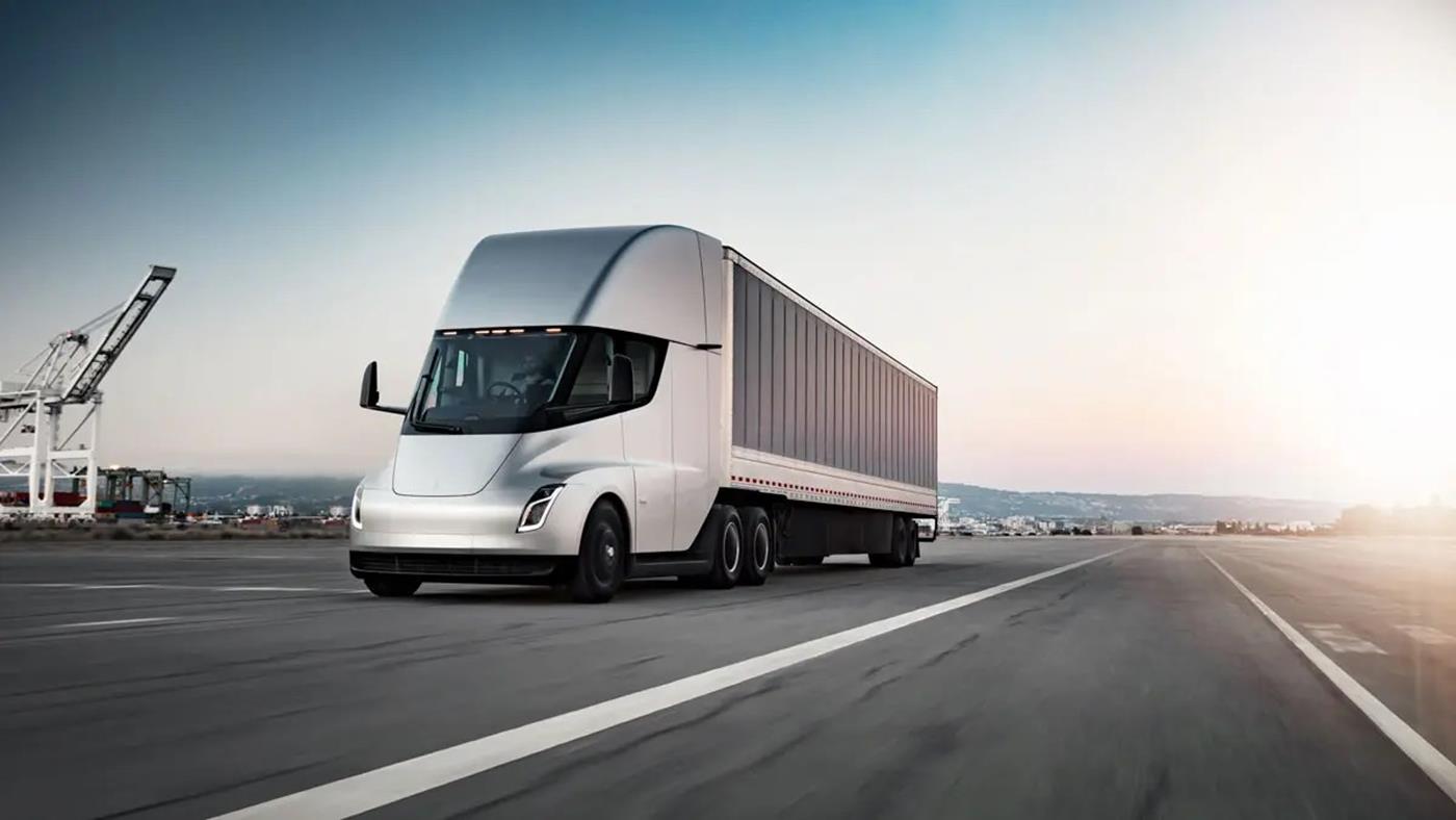Delays in Tesla Semi Trucks and “dramatic” price increase